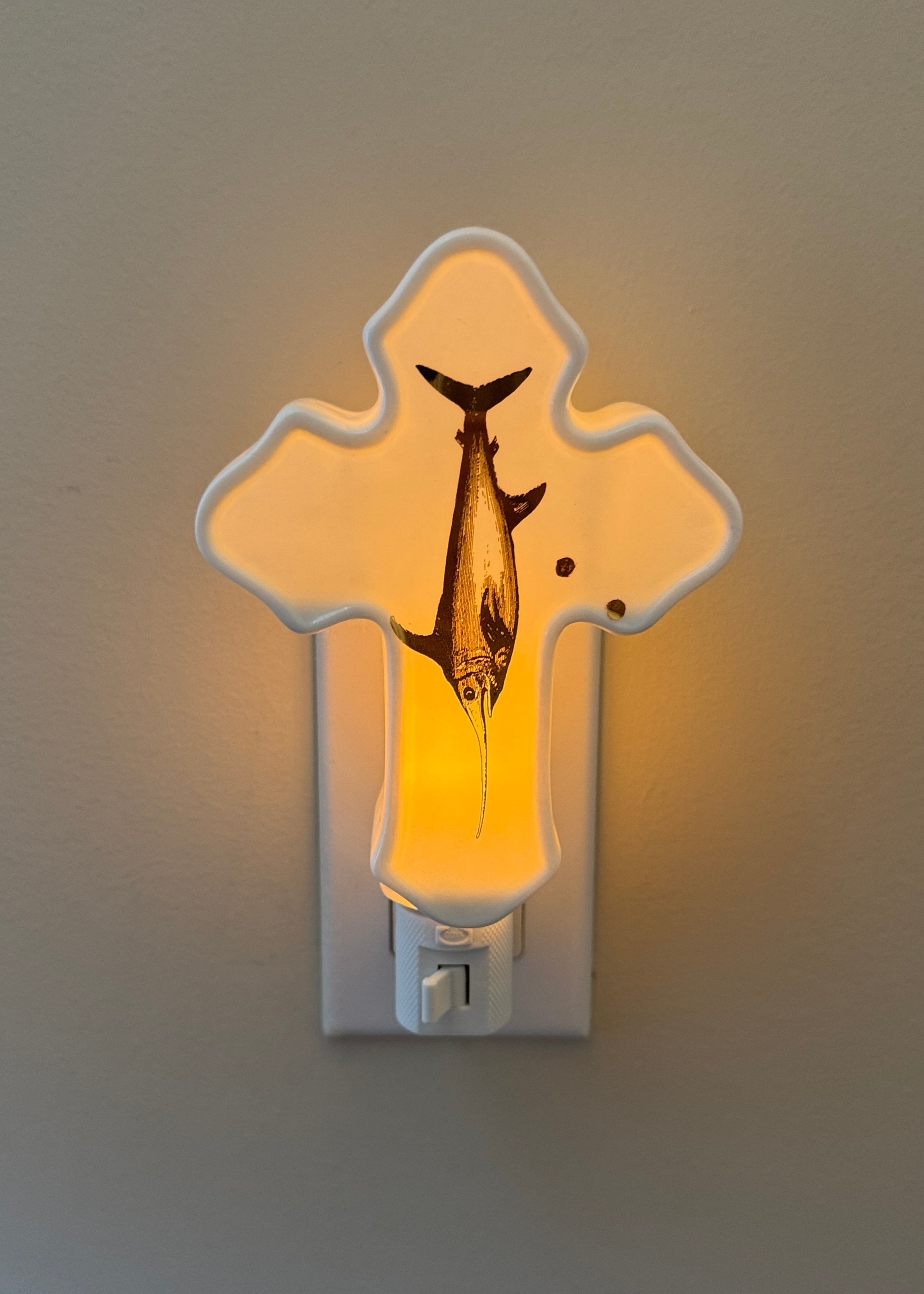 Spearfish Porcelain Cross Night Light
