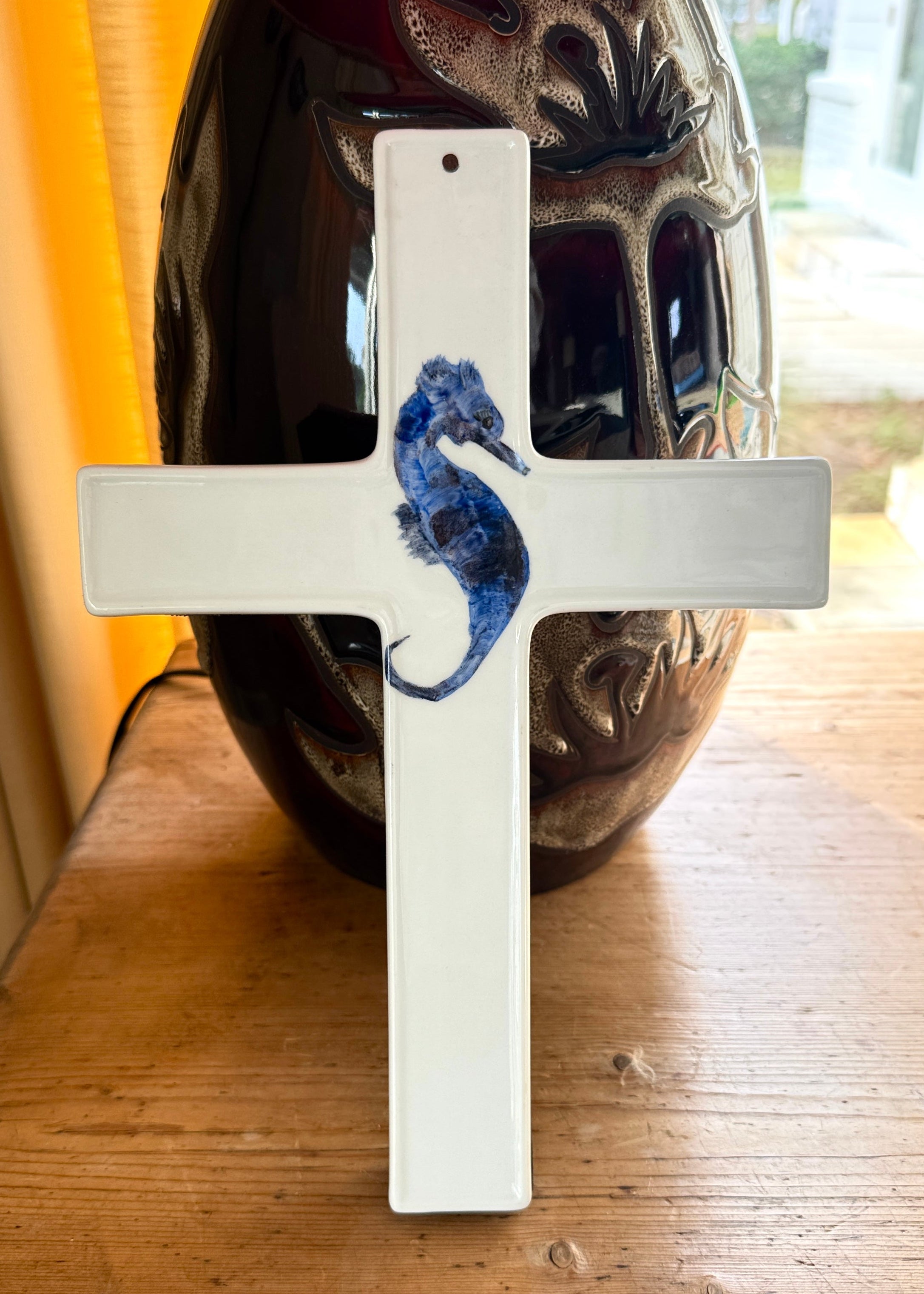 Coastal Blue Seahorse Cross Tabletop Anchor