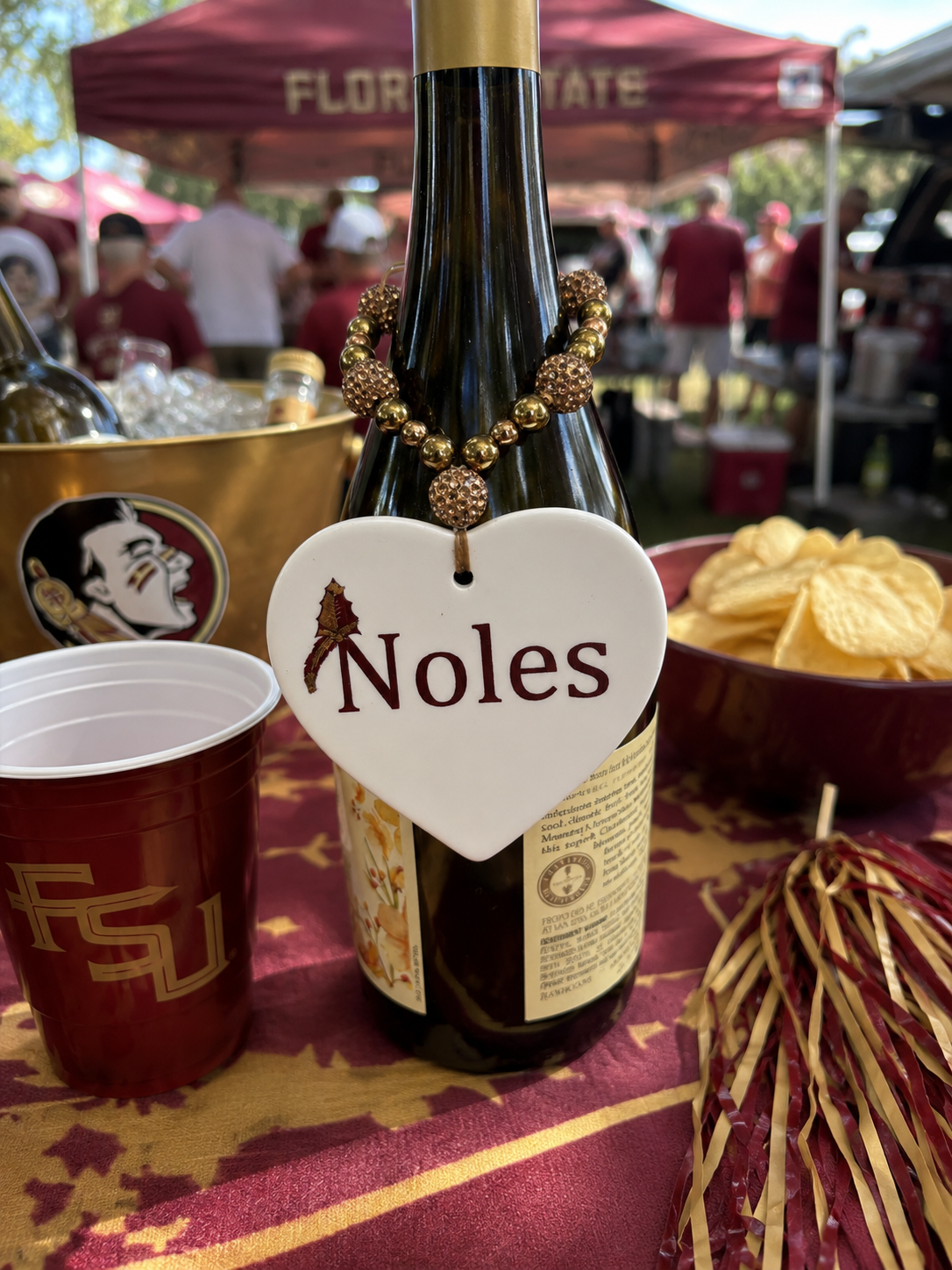 Florida State “Noles” Heart Porcelain Wine Bottle Tag – Tailgate Party Decor by MadebyMonaH