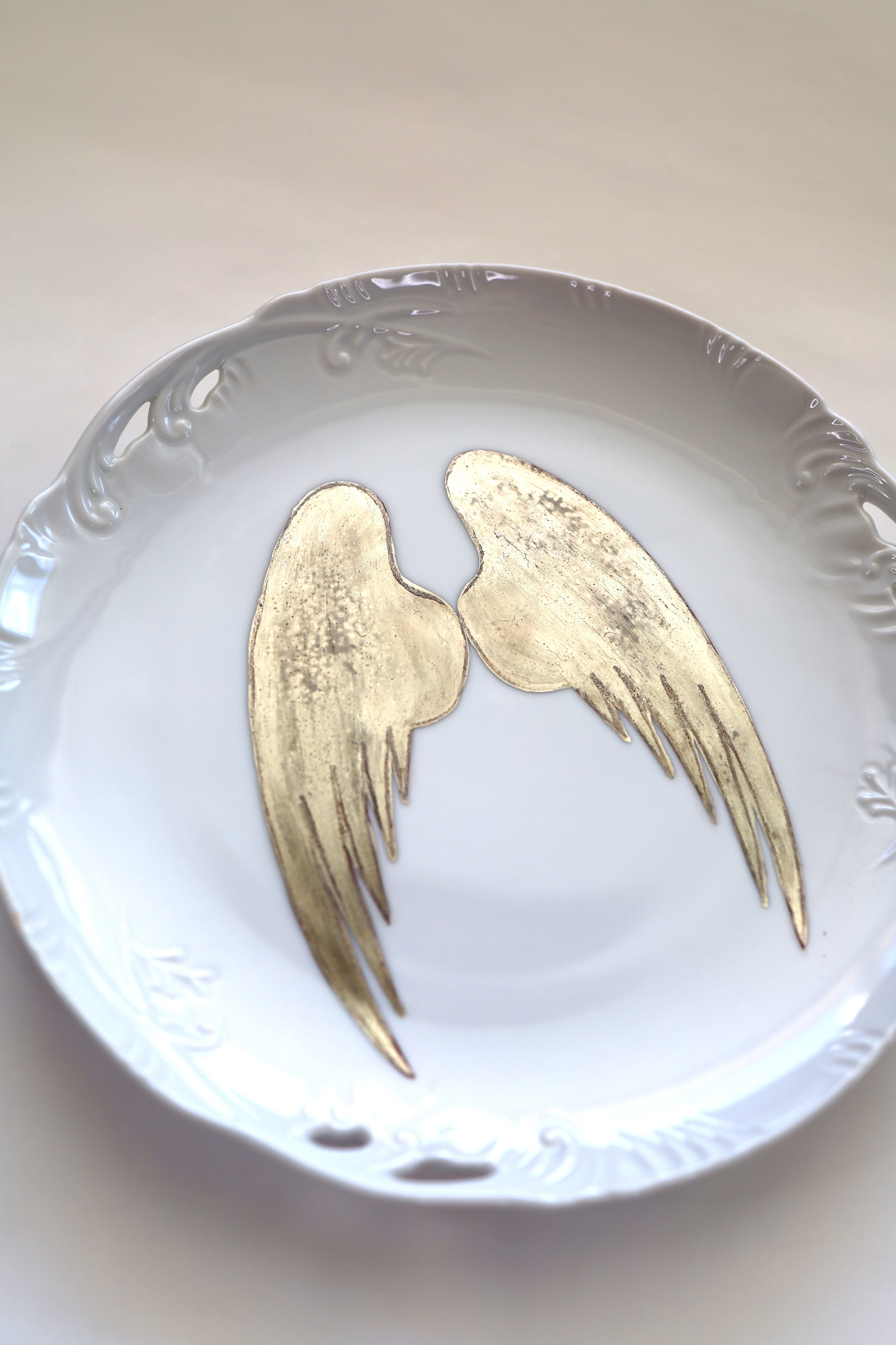Angel Wing Plate in Platinum – Hand-Painted Porcelain Decorative Serving Piece