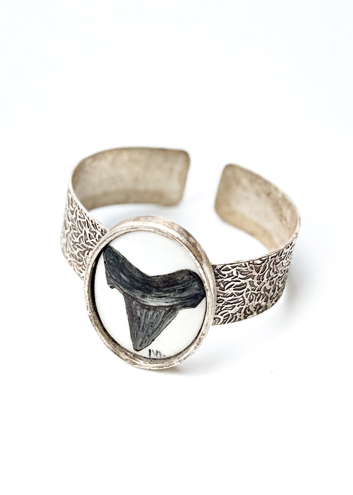 Seashell Coastal Cuff Bracelet