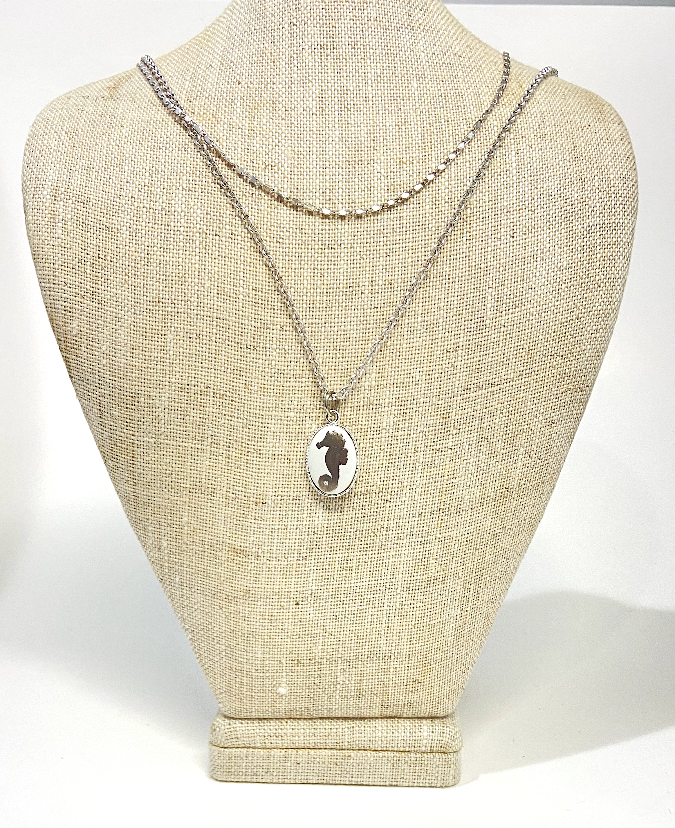 platinum, seahorse, pendant, bezel, stainless steel chain