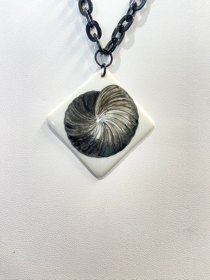 Seashell Necklace Black and White Shell Beach Lover Jewelry