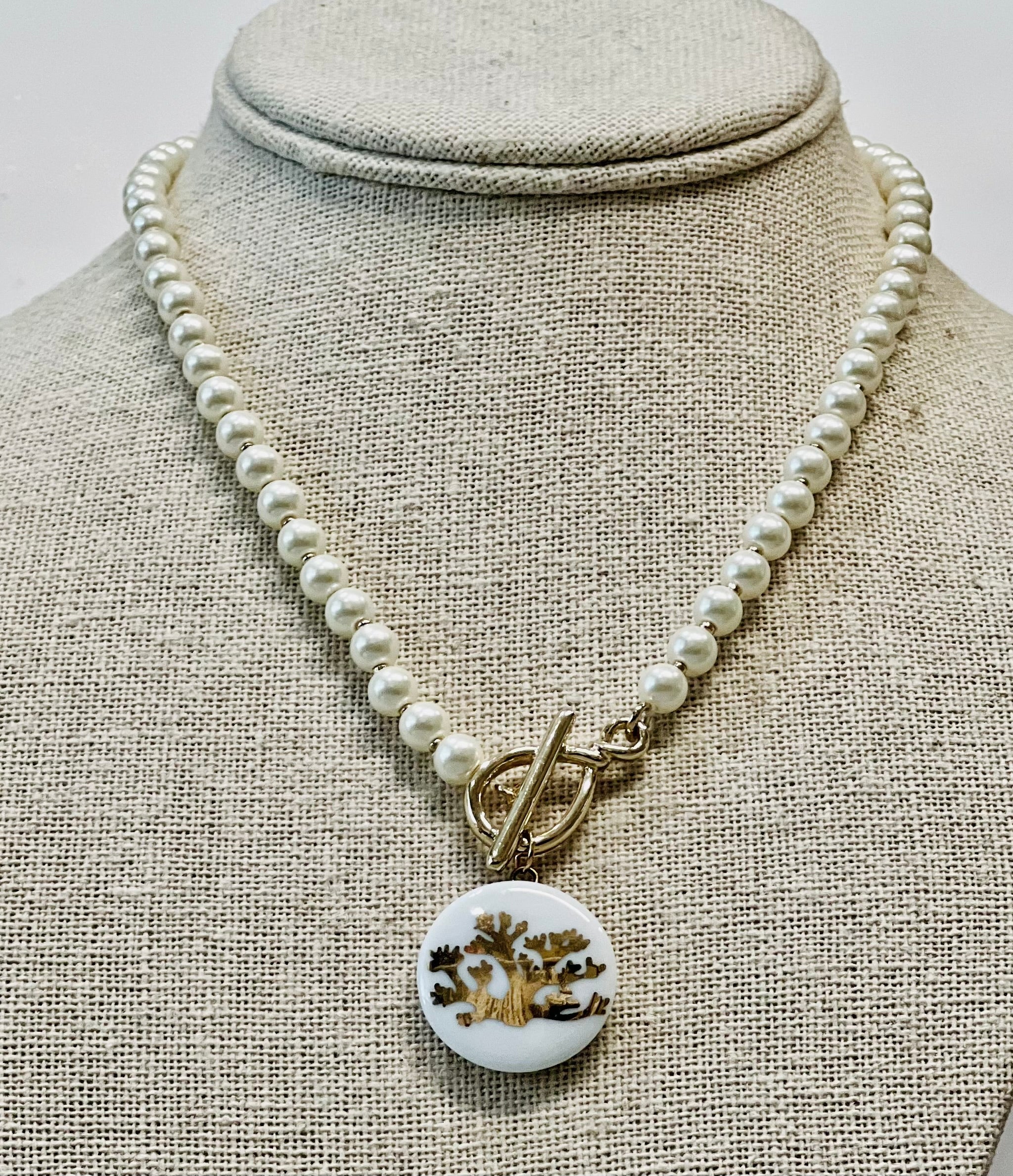 Coral Round Porcelain Pendant Pearl Necklace