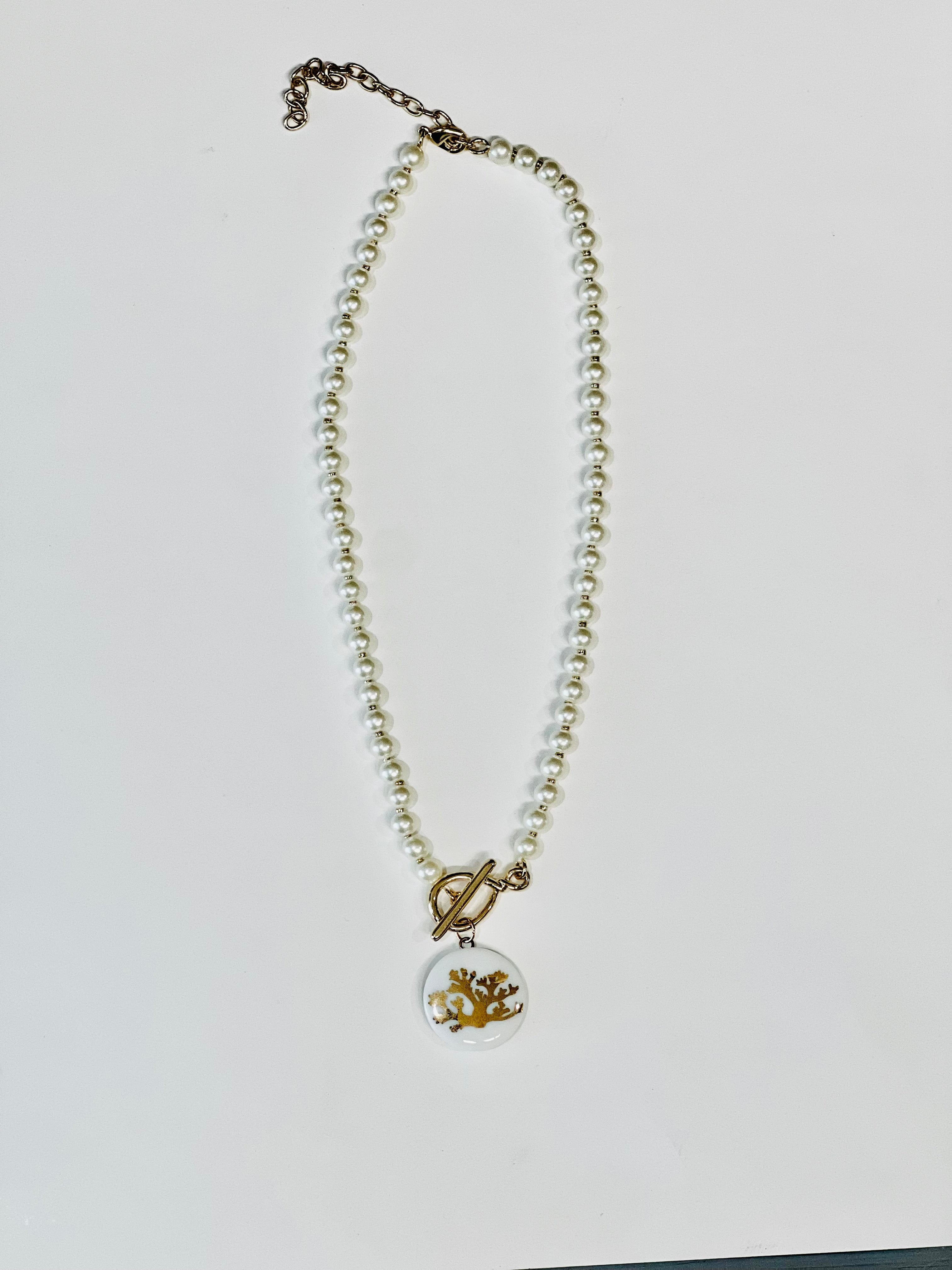 Coral Round Porcelain Pendant Pearl Necklace