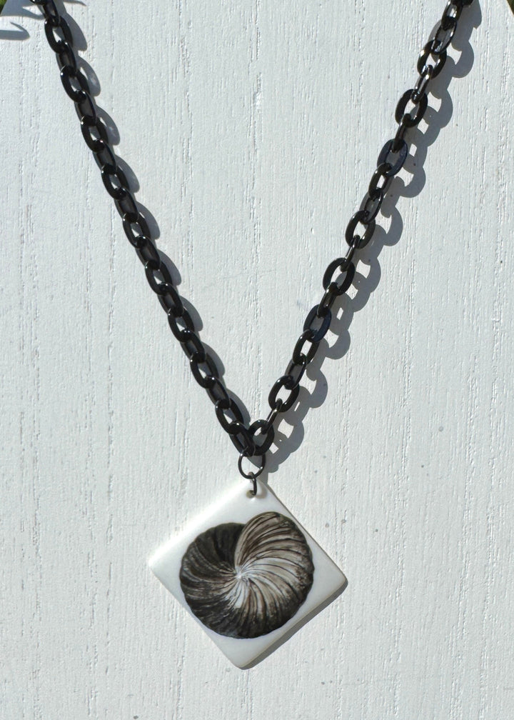 Seashell Necklace Black and White Shell Beach Lover Jewelry