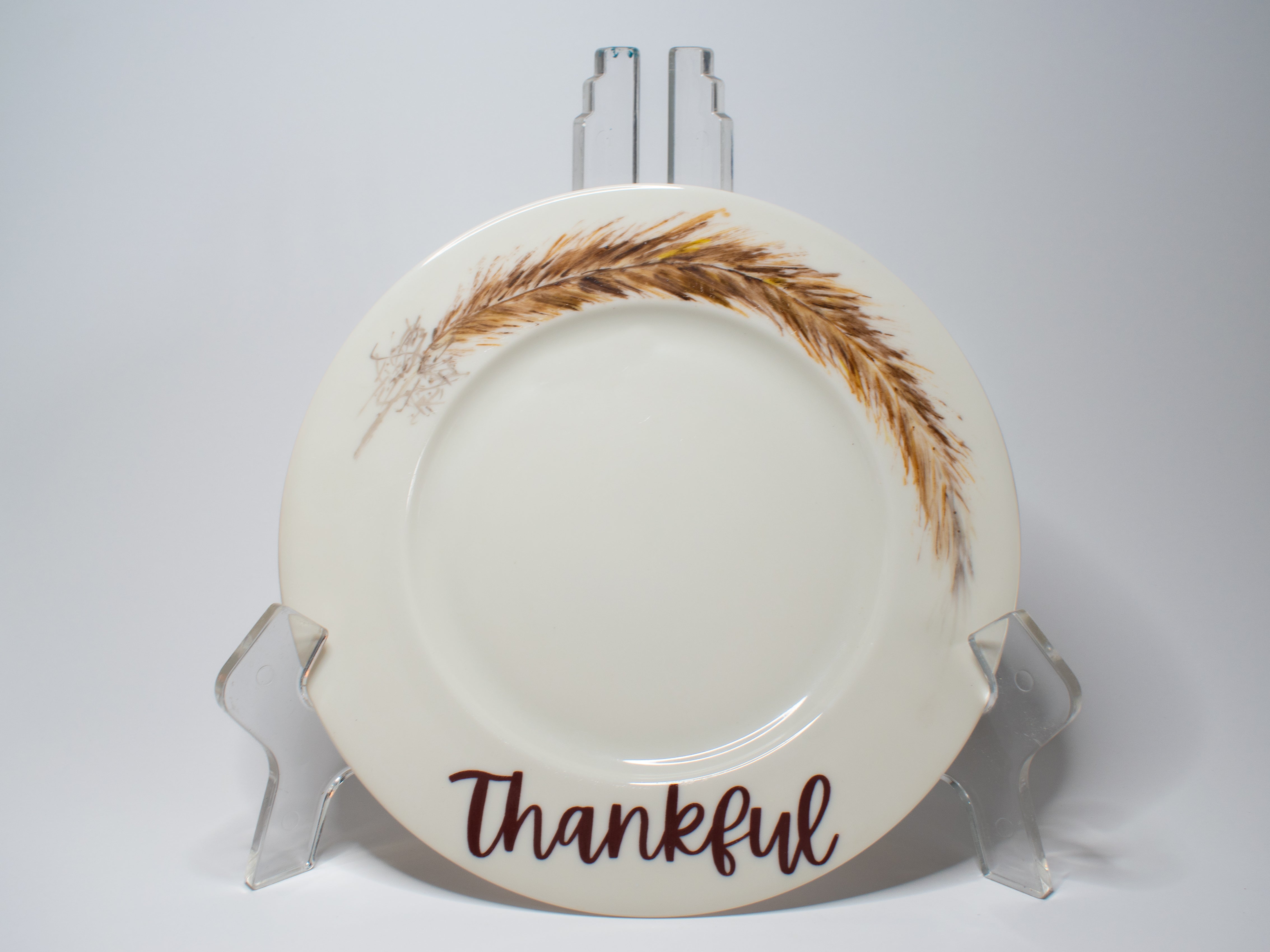Feather Platter Cream Plate