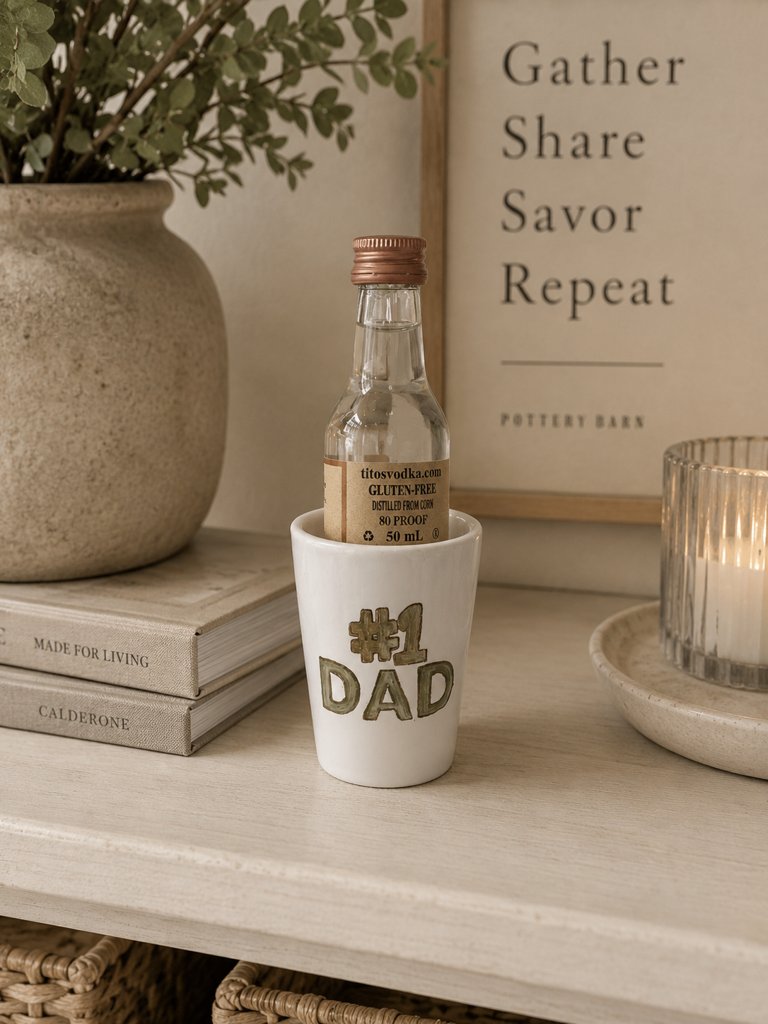 #1 Dad Porcelain Shot Glass Gift Set with Mini Bottle Holder