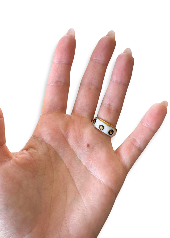 Jaguar Print Polka Dot Porcelain Ring - Size 7