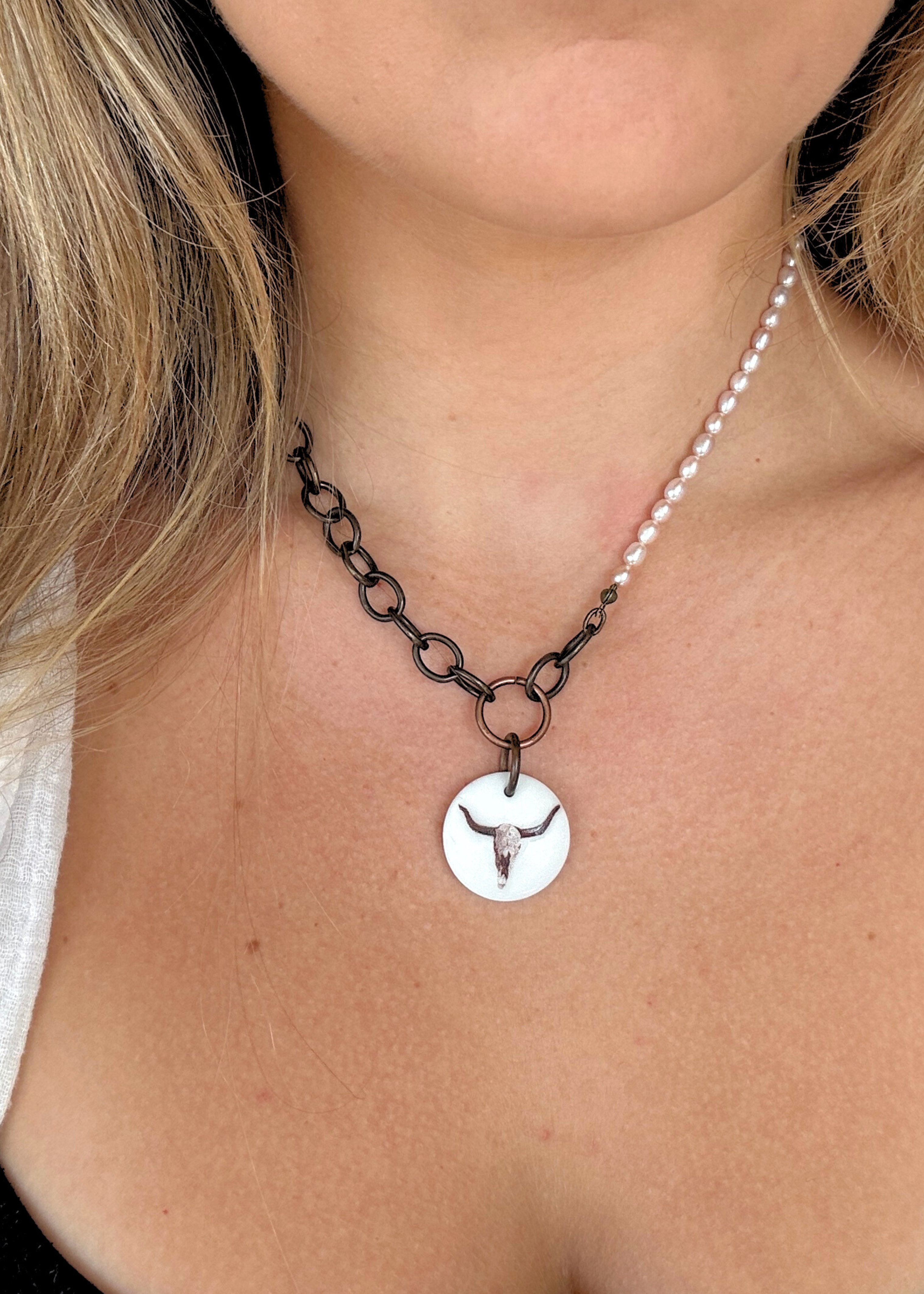 Western Cowboy Pendant Necklace Pearl Chain skull