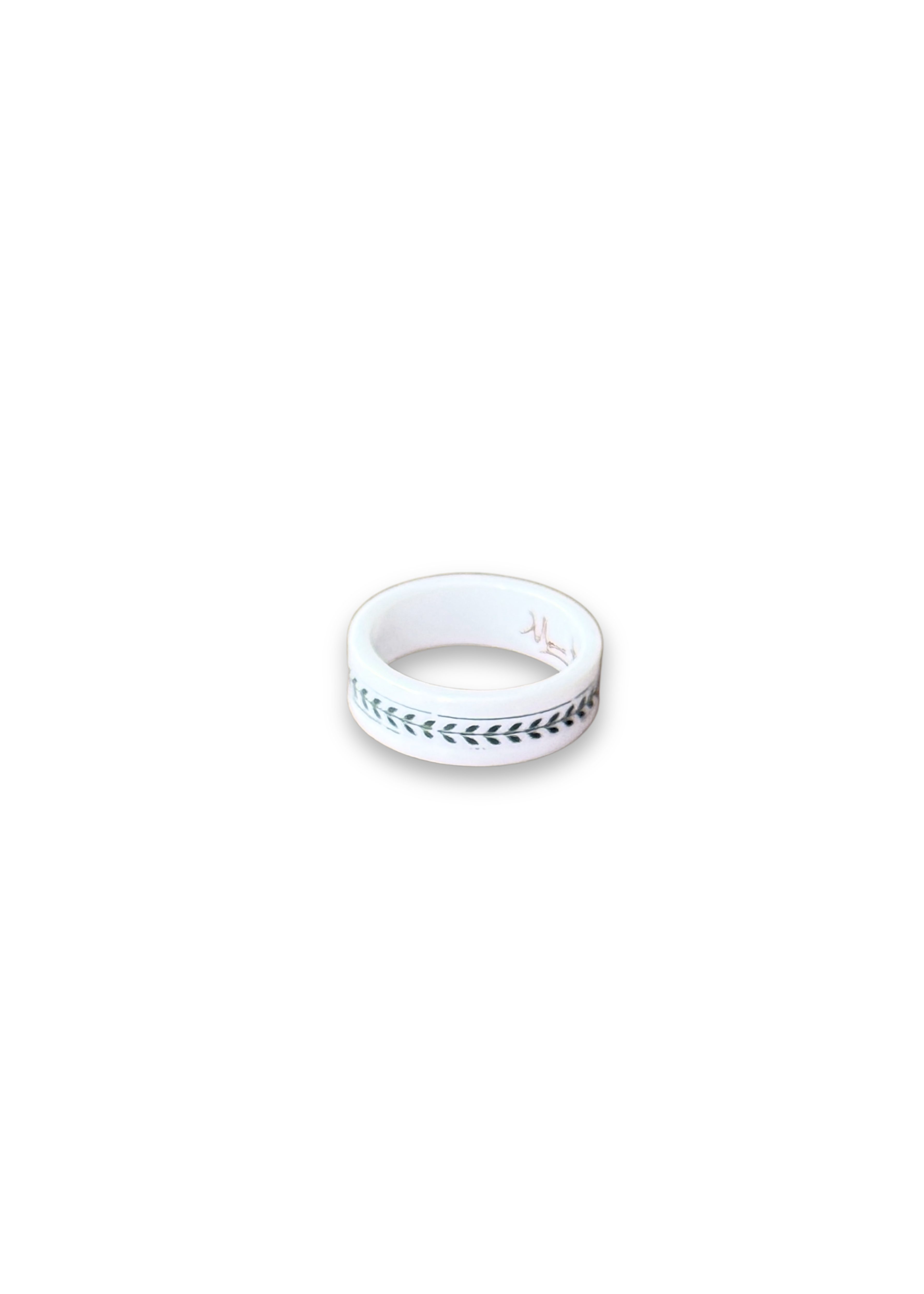 Geometric Porcelain Ring – Size 6