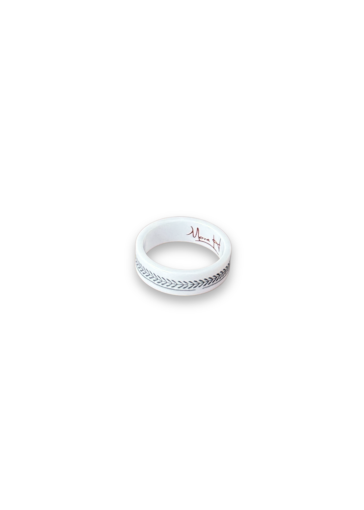 Geometric Porcelain Ring – Size 7