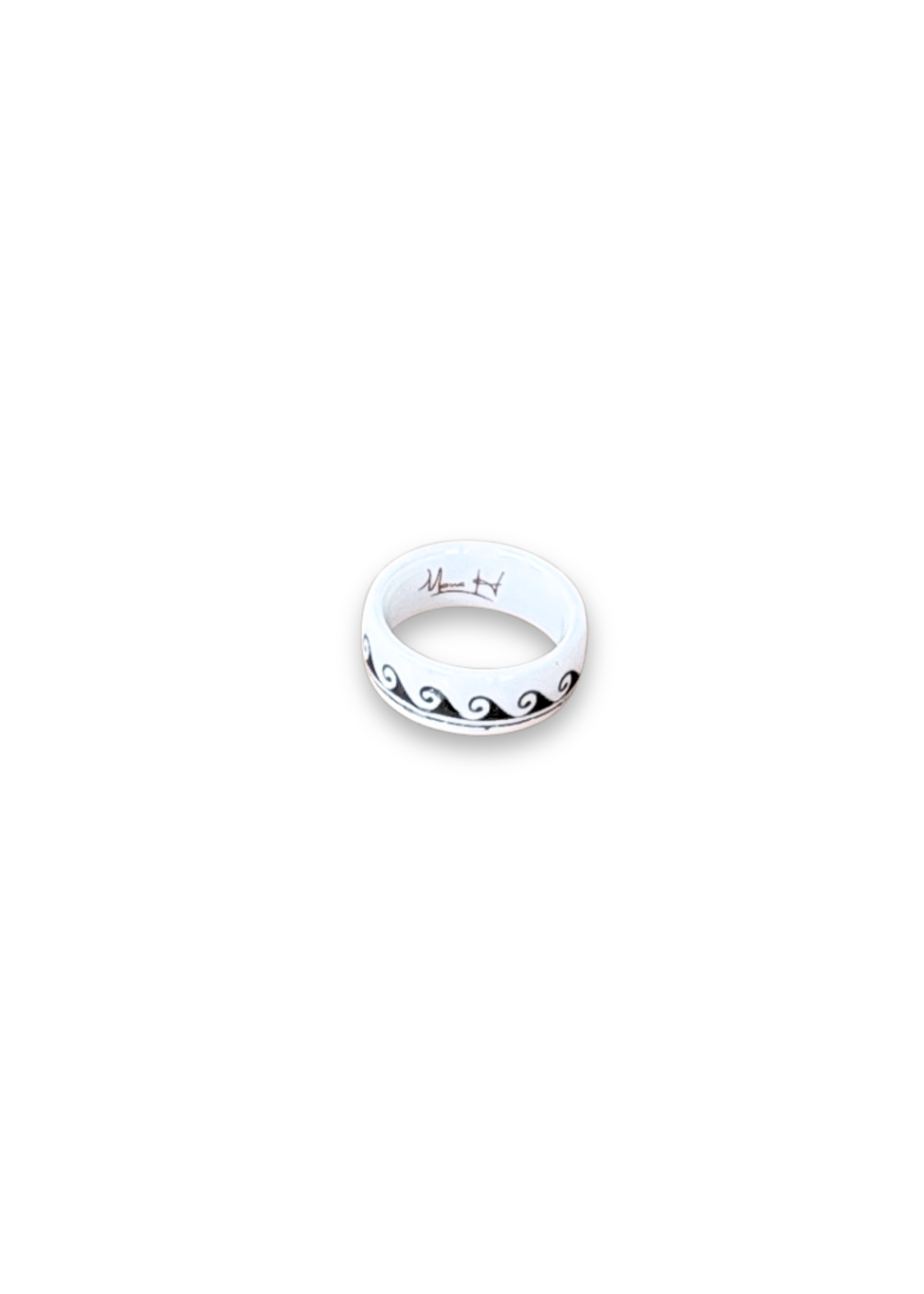 Bold Wave Porcelain Ring – Size 7
