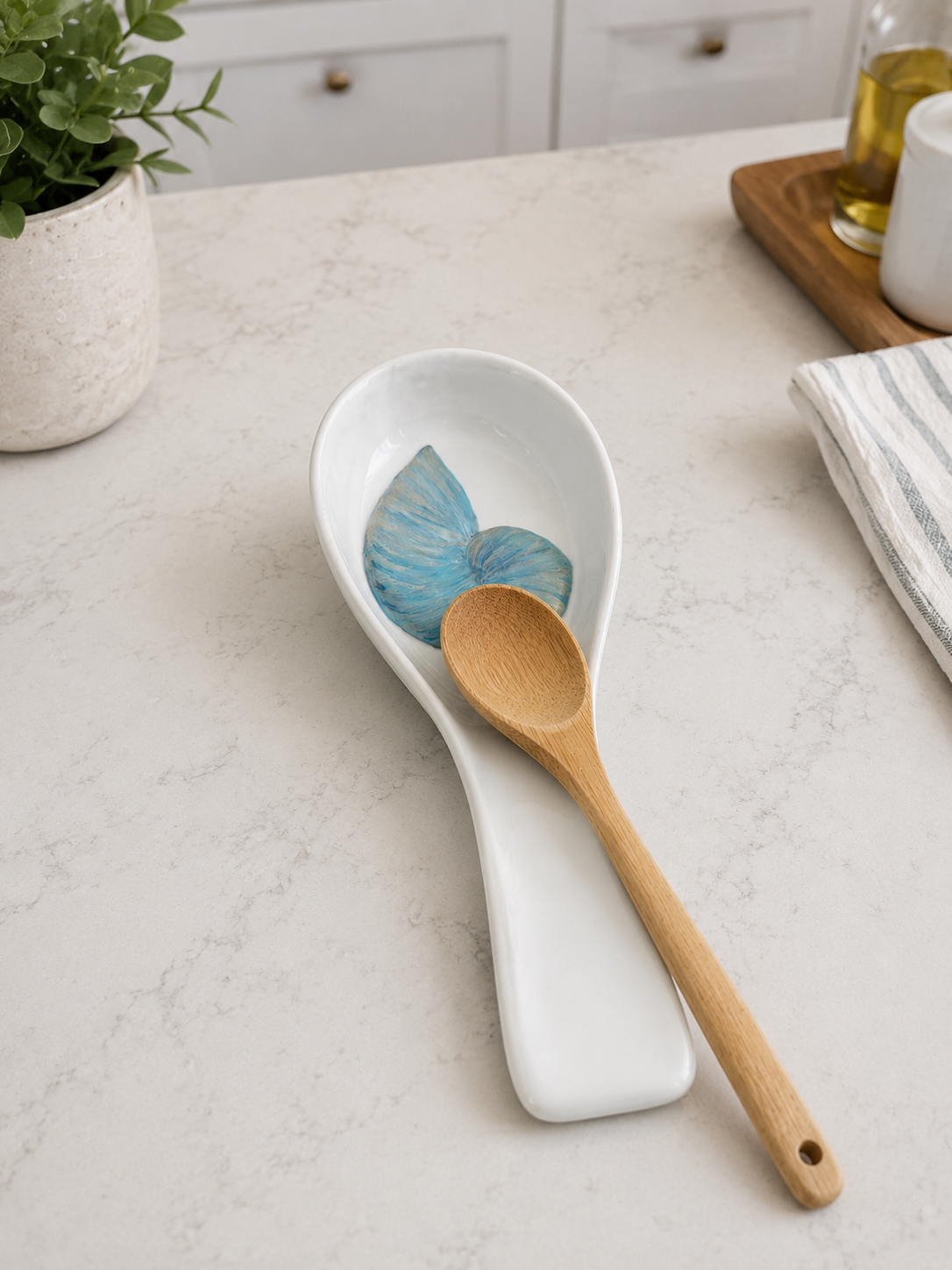 Coastal Nautilus Shell Porcelain Spoon Rest