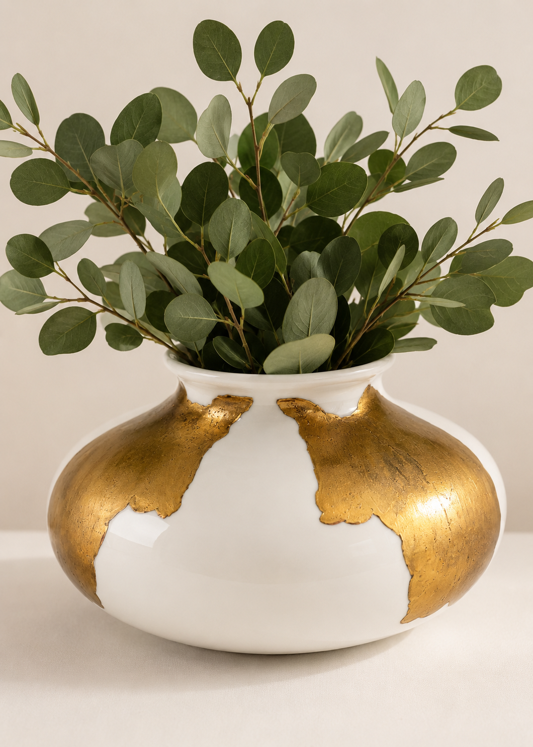 White Porcelain Gold Angel Wing Vase