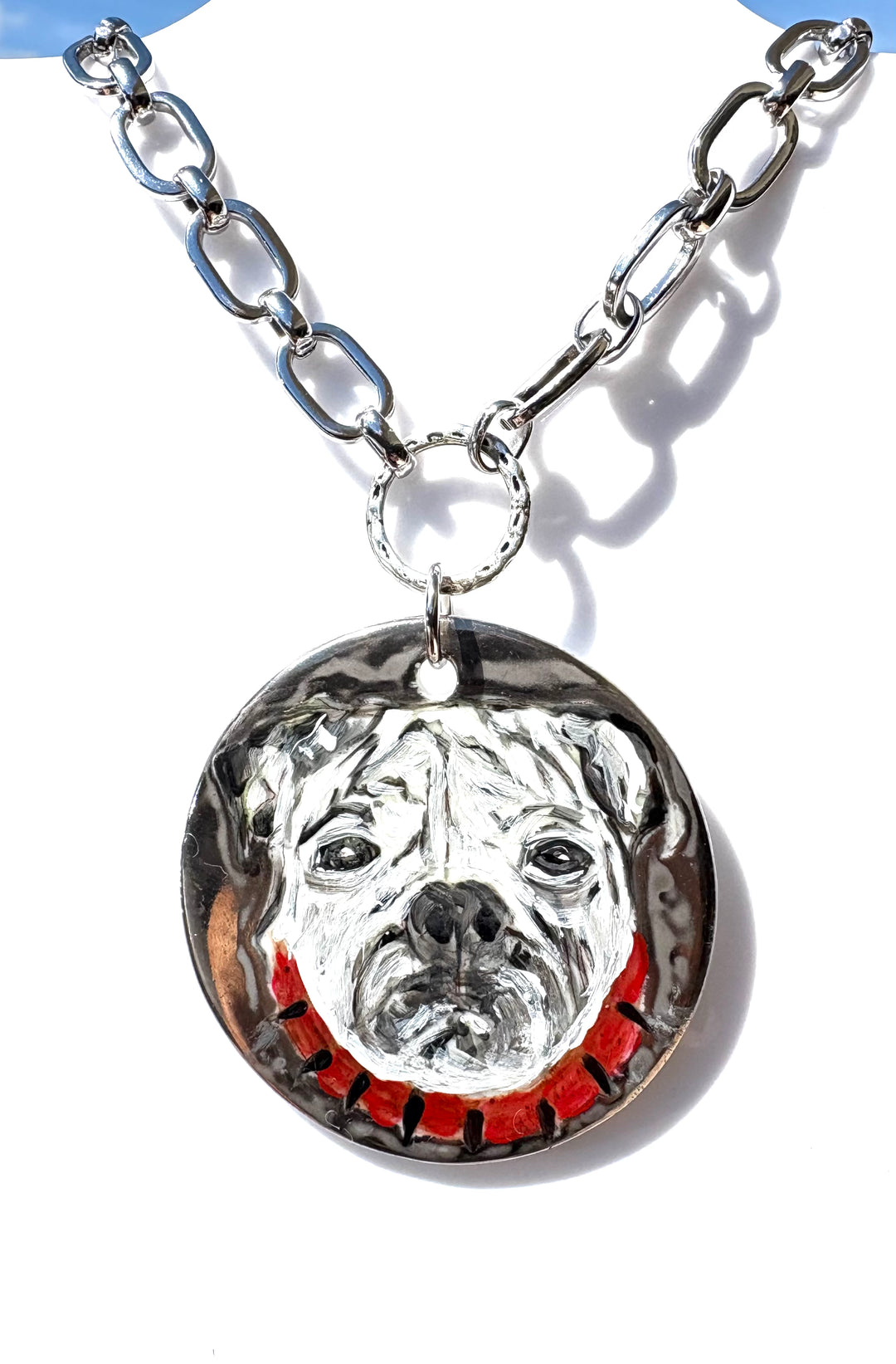 Bulldog Face Circle Pendant Platinum Background Pendant Chain Silver