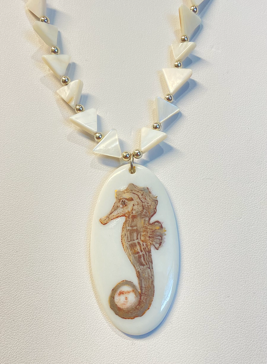 SEAHORSE PENDANT GLASS BEAD NECKLACE GOLD SEAHORSE HAND PAINTED