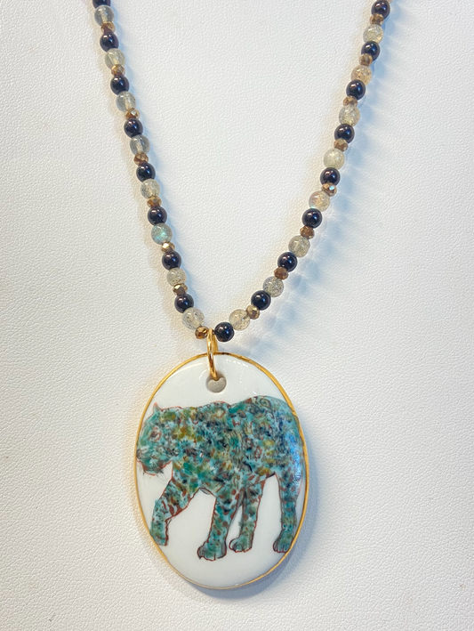 Full body jaguar pendant necklace