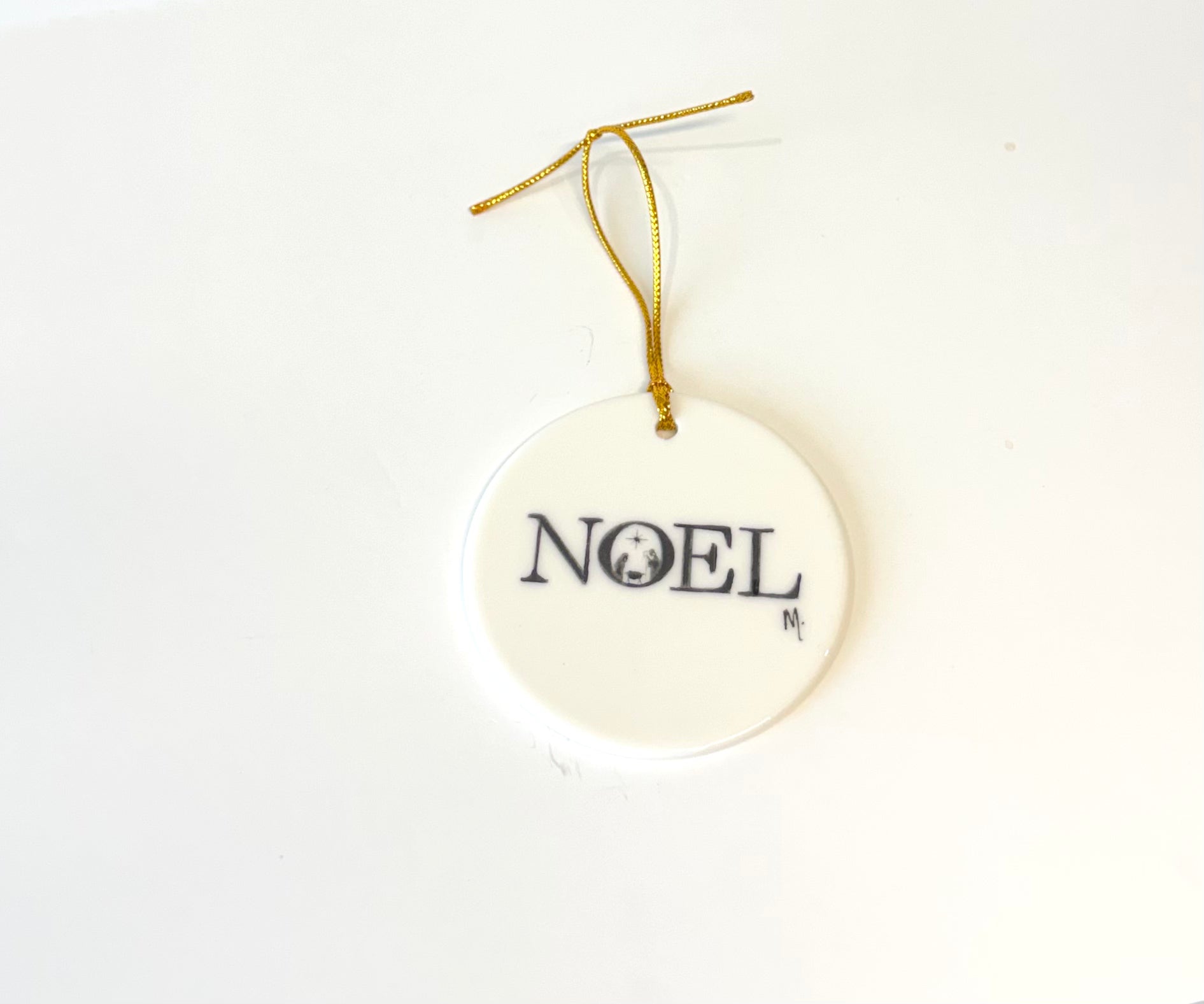 White Round Porcelain Ornament – “Noel” with Manger Scene, 2.75”