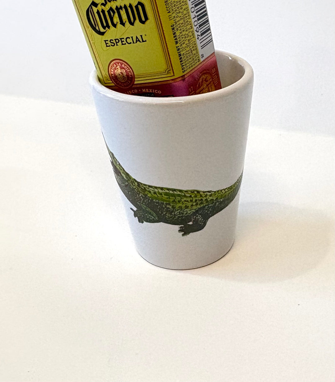 Hand-Painted Gator Ceramic Shot Glass – 2.9 oz Game Day Barware