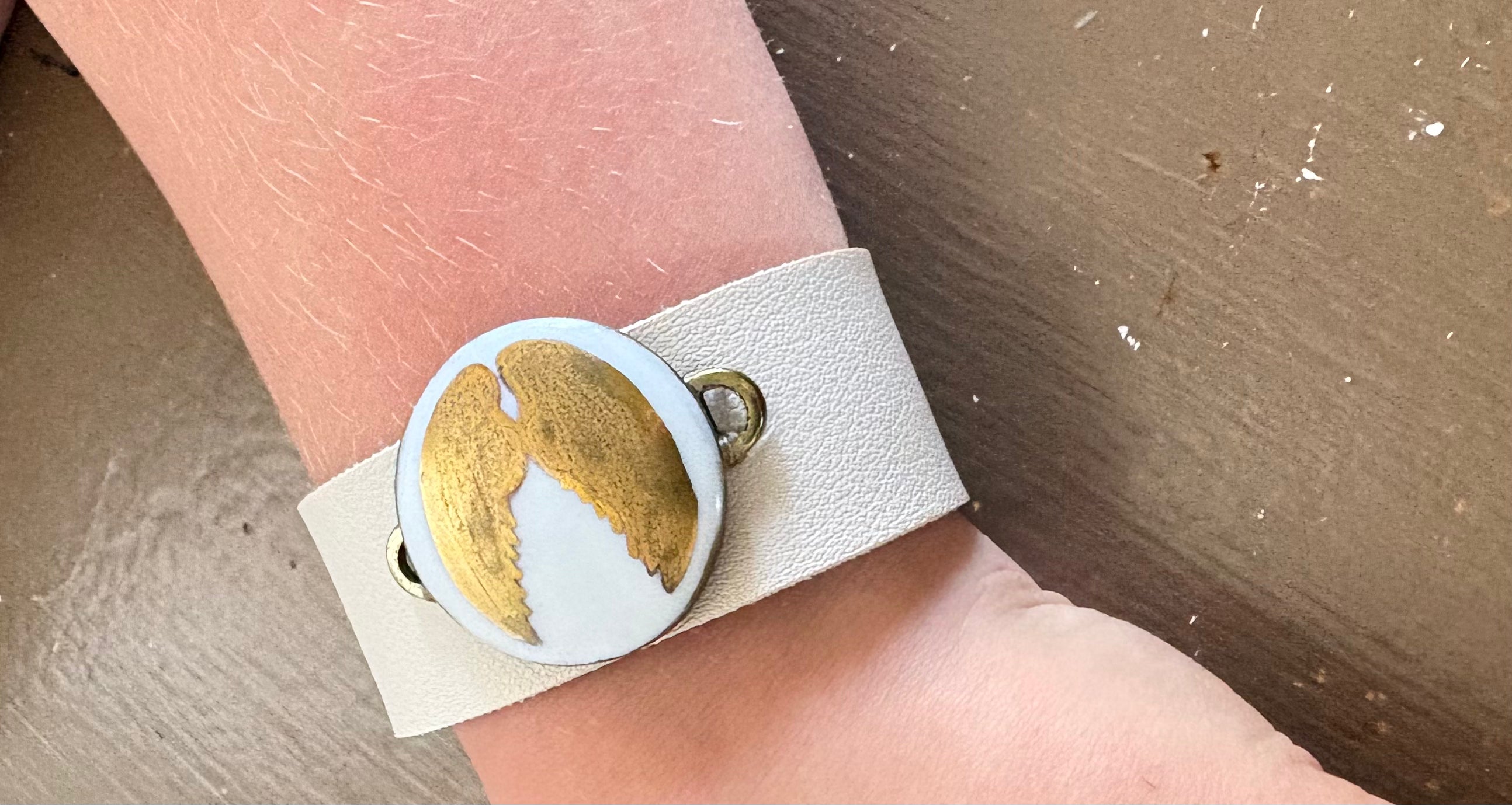 Gold Angel Wings Porcelain Pendant Leather Bracelet