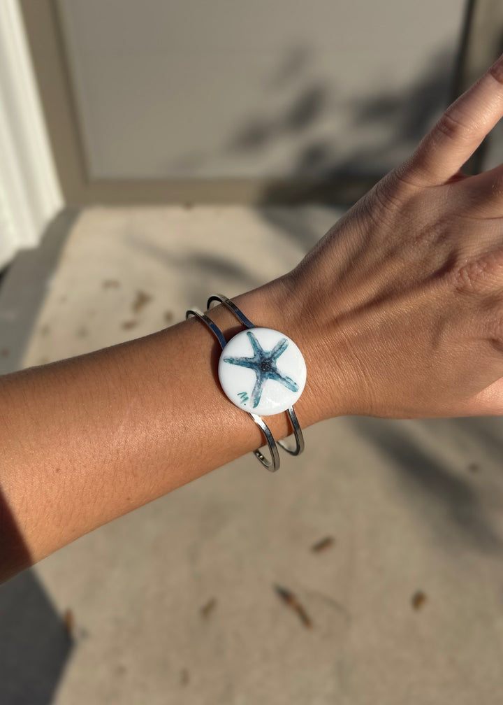 Starfish Pendant Stainless Steel Bangle