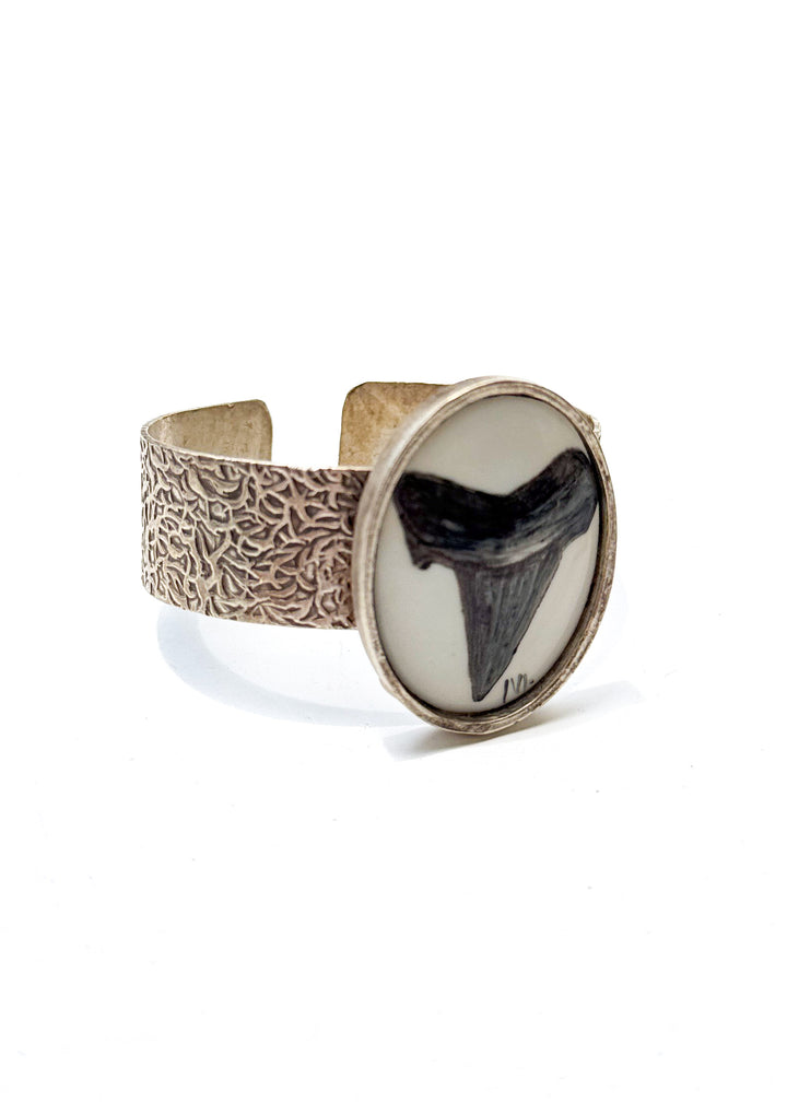 Seashell Coastal Cuff Bracelet