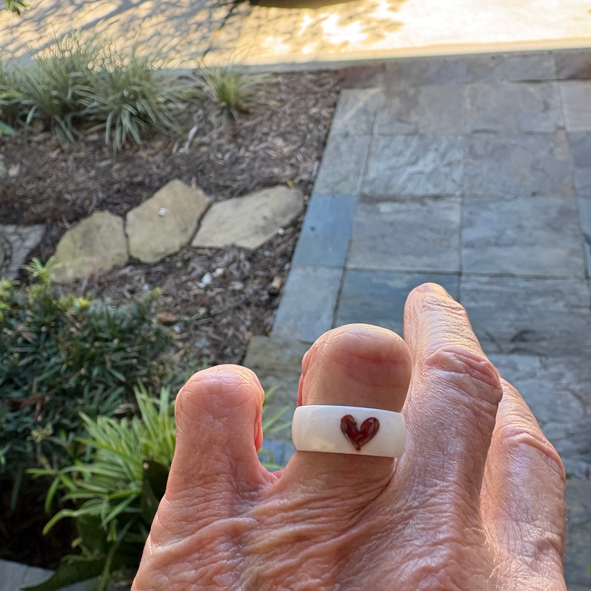 Hand-Painted Porcelain Red Heart Ring – Love & Everyday Jewelry