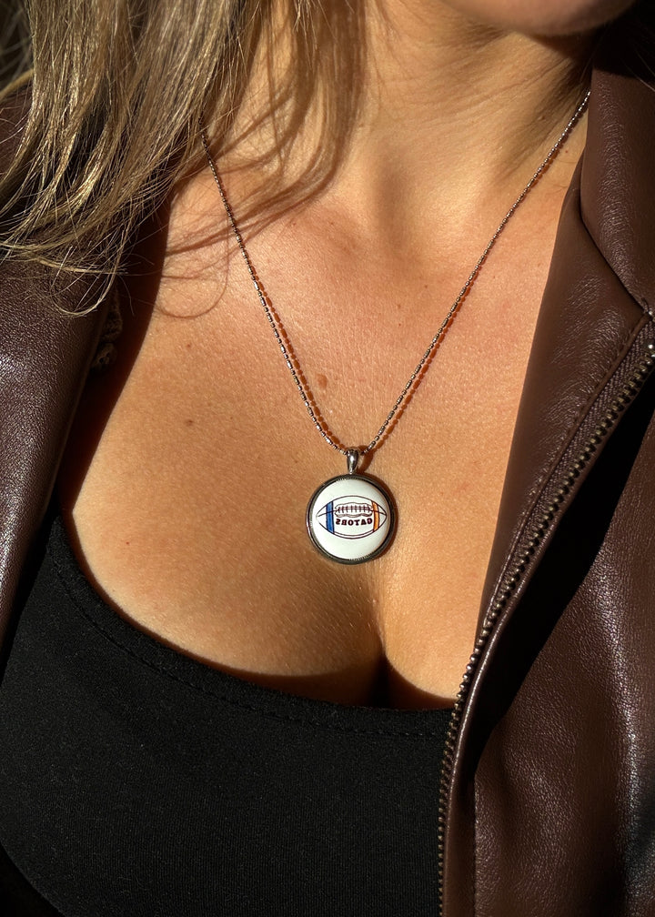 Gator Game Day Pendent Silver Necklace