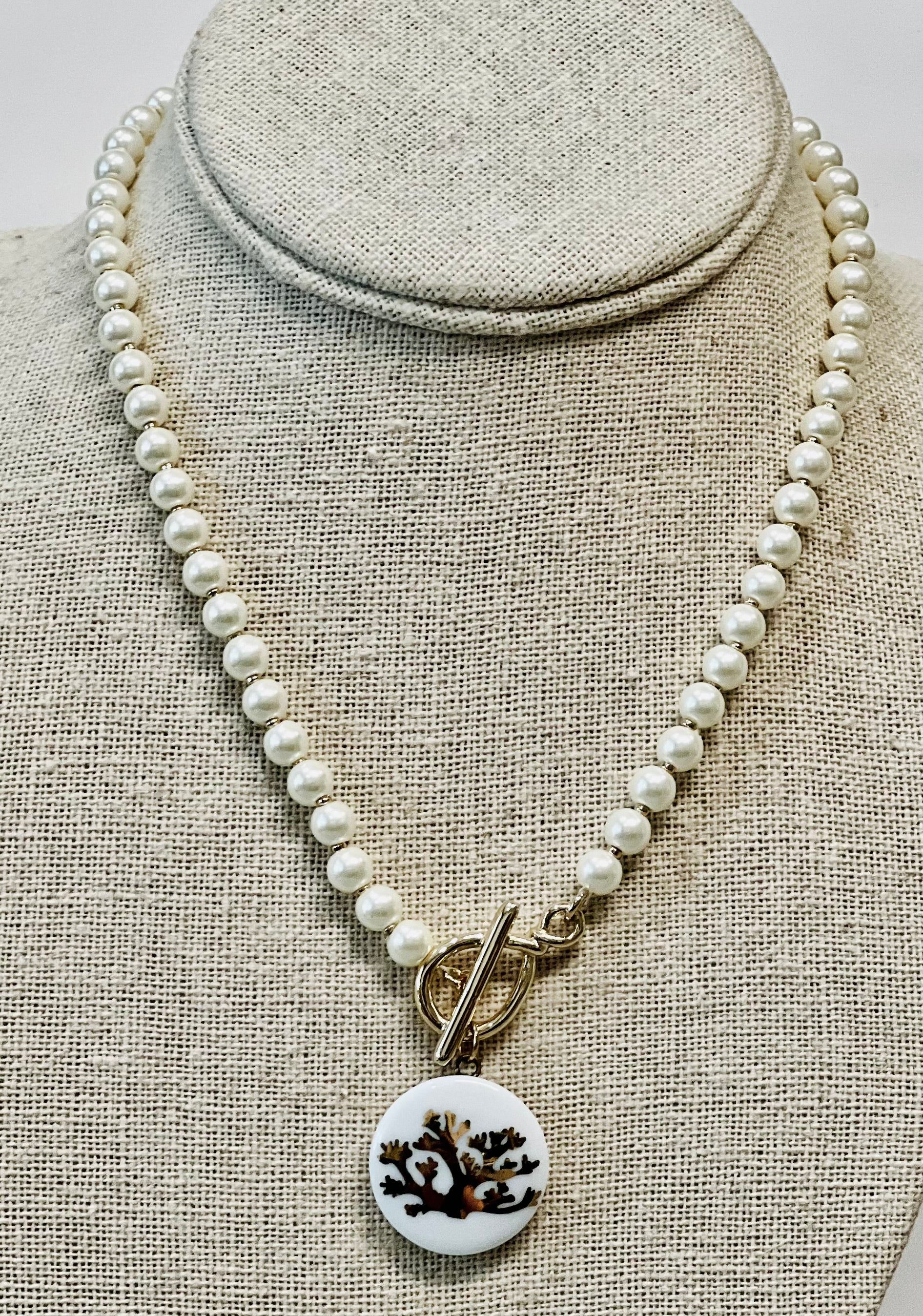 Coral Round Porcelain Pendant Pearl Necklace