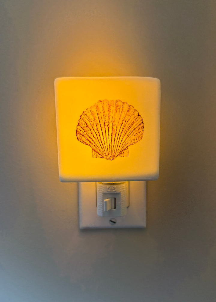 Coastal Pink Shell Porcelain Nightlight