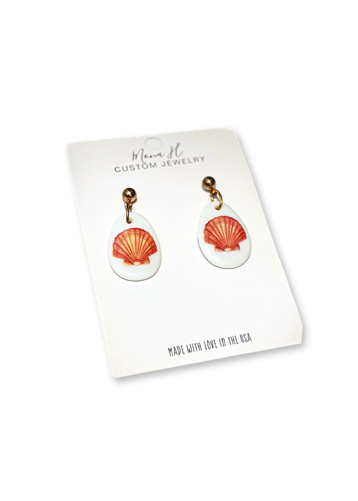 Seashell Porcelain Gold Stud Earrings